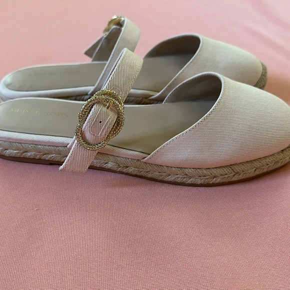 New Stuart Weitzman Canvas shoes. Size 7. Light pink. - Picture 1 of 8